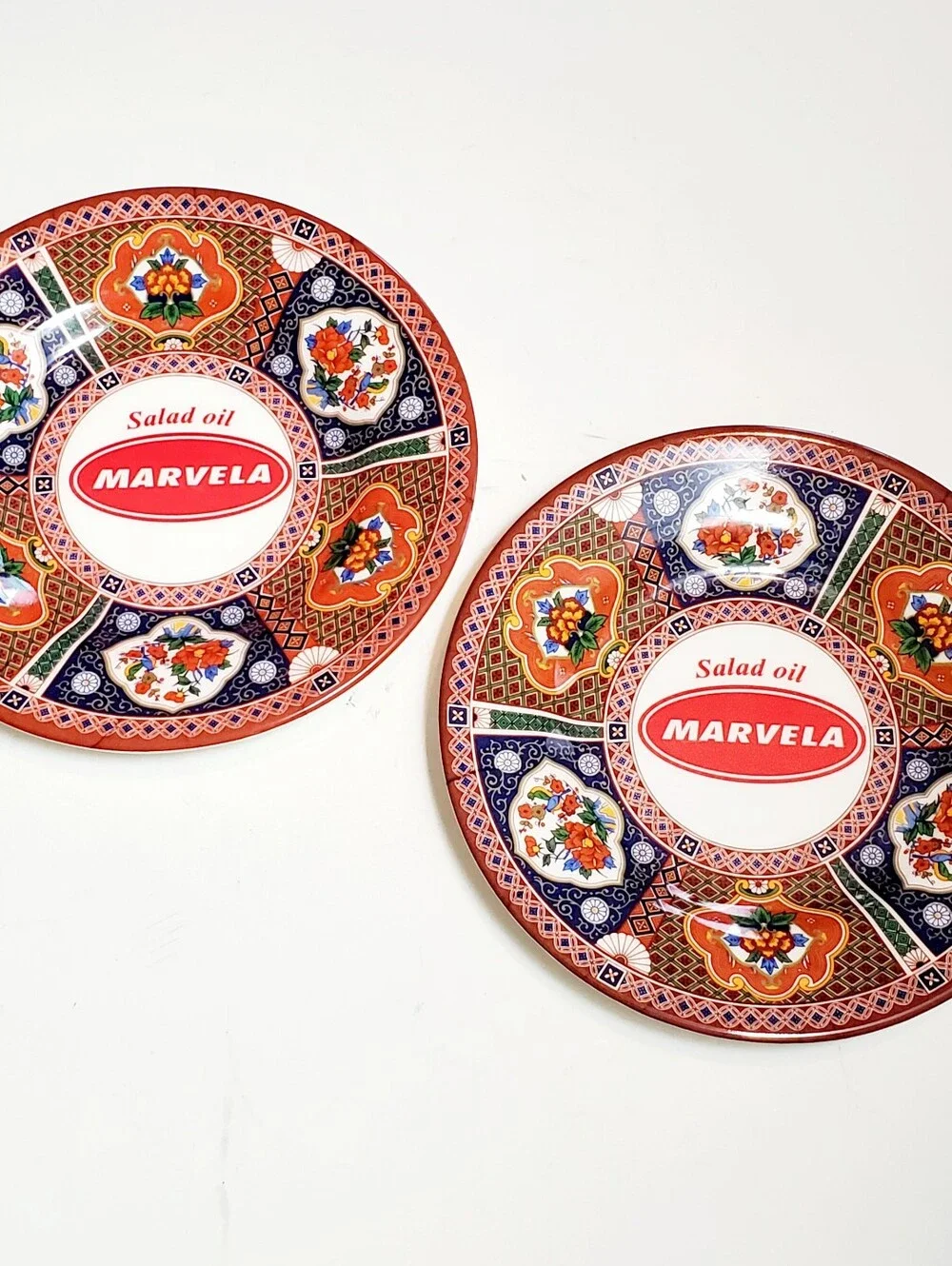 Vintage Marvela Salad Oil Vinh Co Plastic Melamine Ware Salad Plates (2 Count)